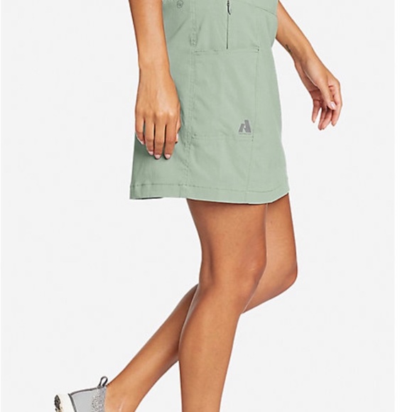 Eddie Bauer Guide  Ripstop Skort in Celadon.  Size 8.  NWT. - Picture 2 of 10